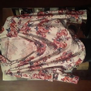Fashio Nova new floral top